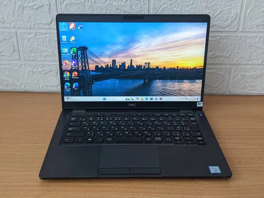 Laptop Dell Latitude 5300