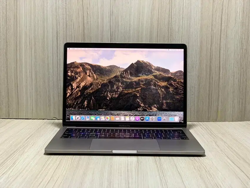 MacBook Pro 13 Inch 2019 8/1 TB