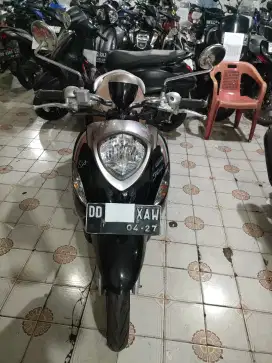 Yamaha fino premium 125 cc 2022 hitam