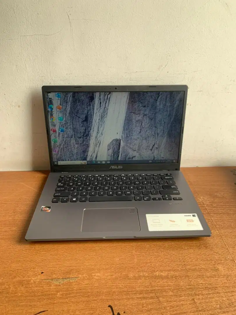 LAPTOP MURAH Asus vivobook X409DA AMD RYZEN 3 3200U Ram 4/256