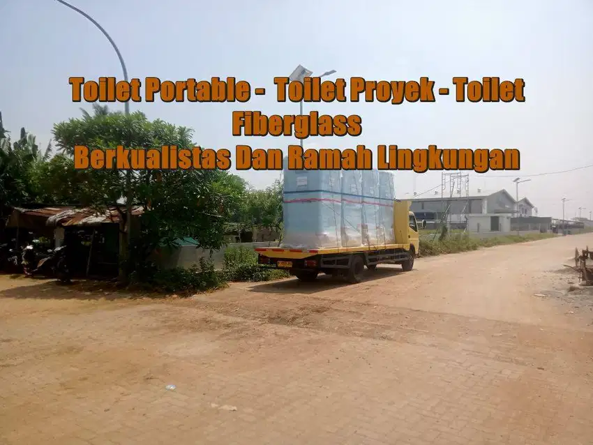 Toilet Portable, Toilet Fiberglas, Toilet Bencana Praktis Mudah Dipind