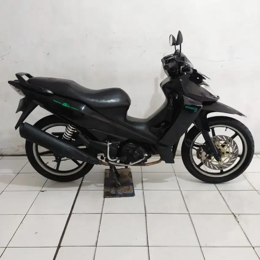 Kawasaki ZX130  2005 Mesin Alus Gress Bagus