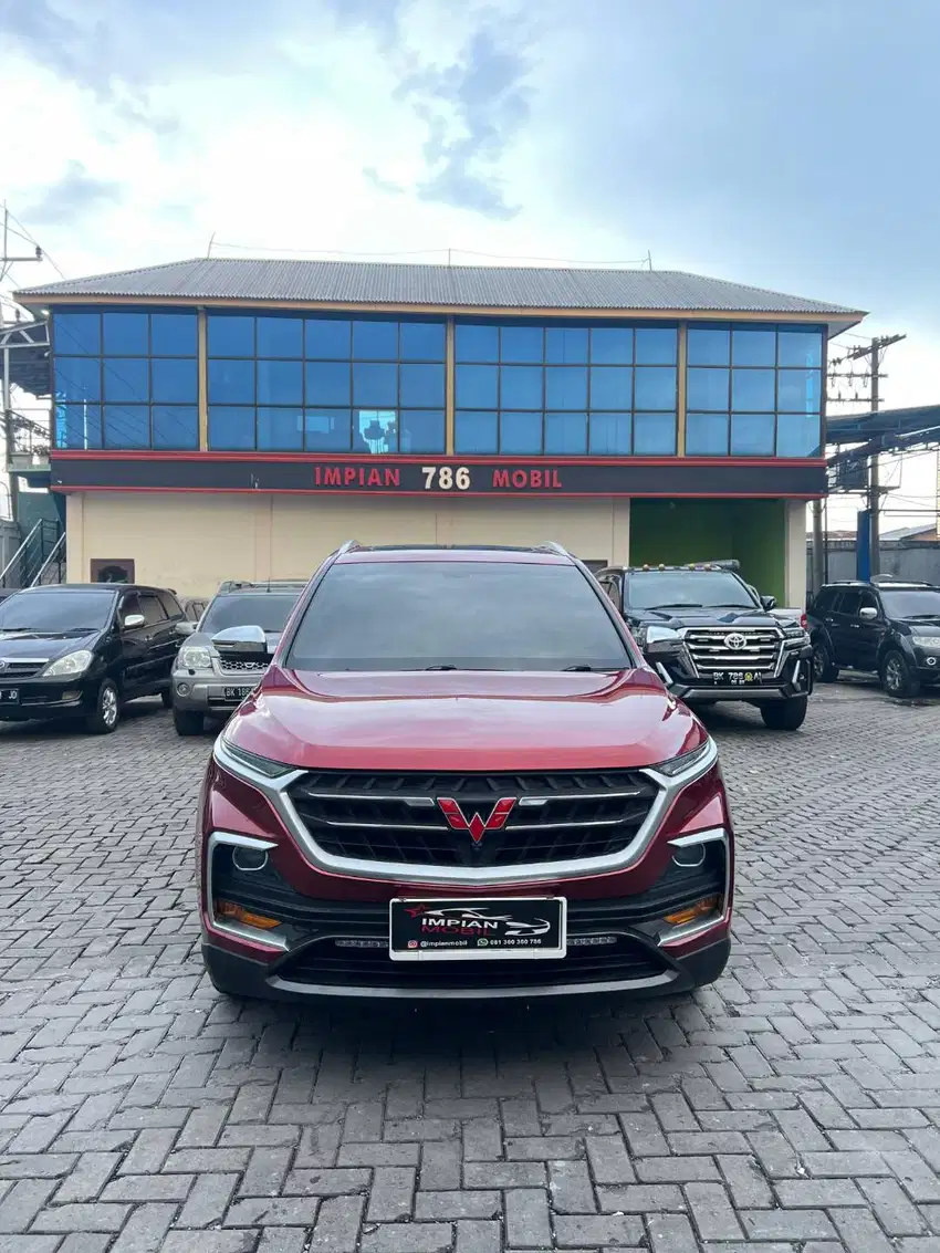 Wuling Almaz 1.5 T Lux Merah A/T 2019  rocky brio air ev long crv city