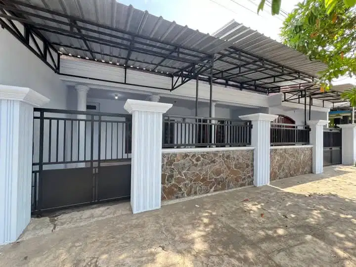 JUAL CEPAT RUMAH KLASIK ADEM CENTRAL GARUM BLITAR