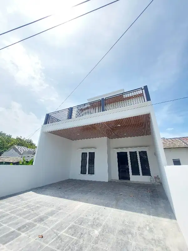 Dijual Rumah baru 2 lantai Sendangmulyo Klipang