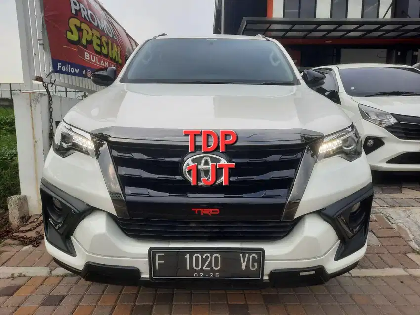 Toyota Fortuner VRZ TRD Matic Tahun 2020 Kondisi Mulus Terawat Istimew