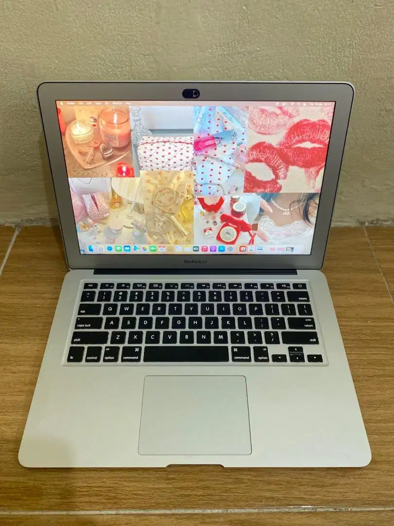 MacBook Air 2017 i5 8/128 GB Ex iBox