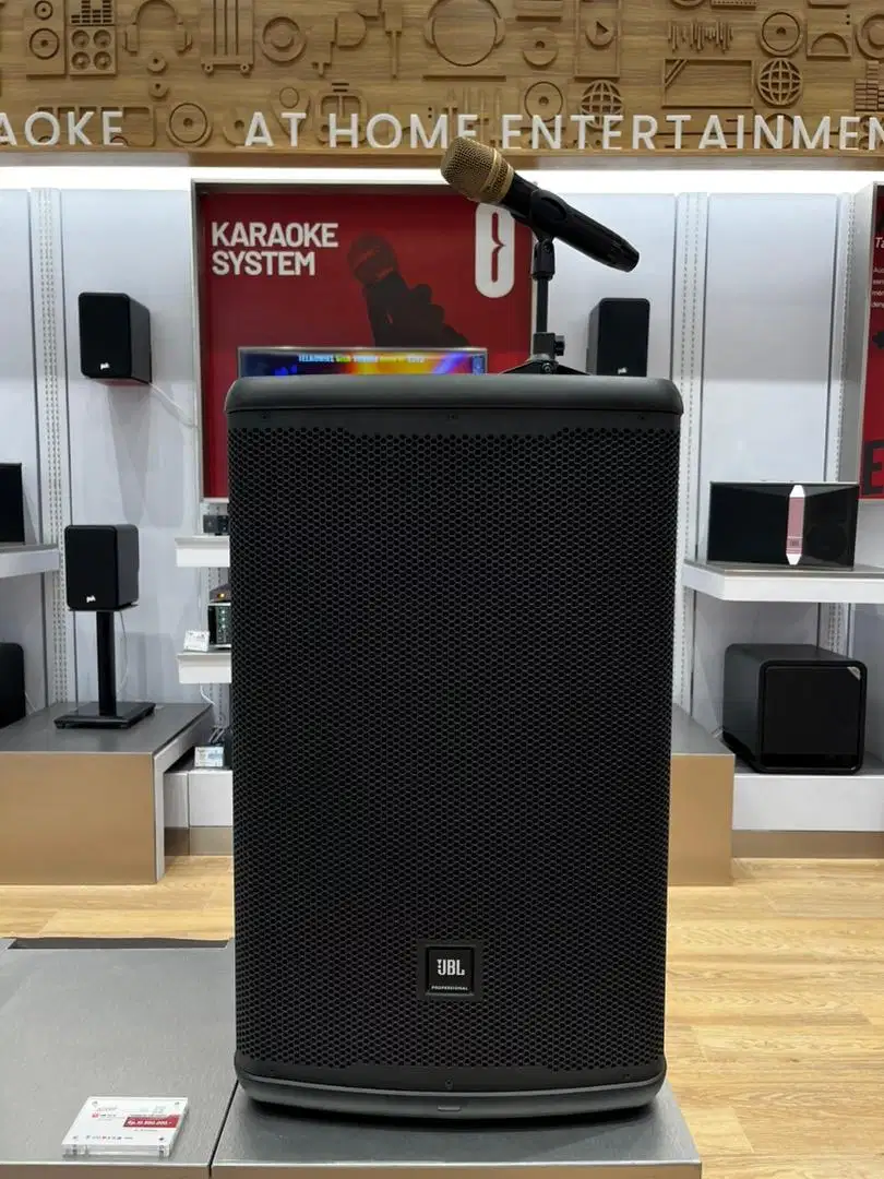 JBL EON 715 Aktif Speaker