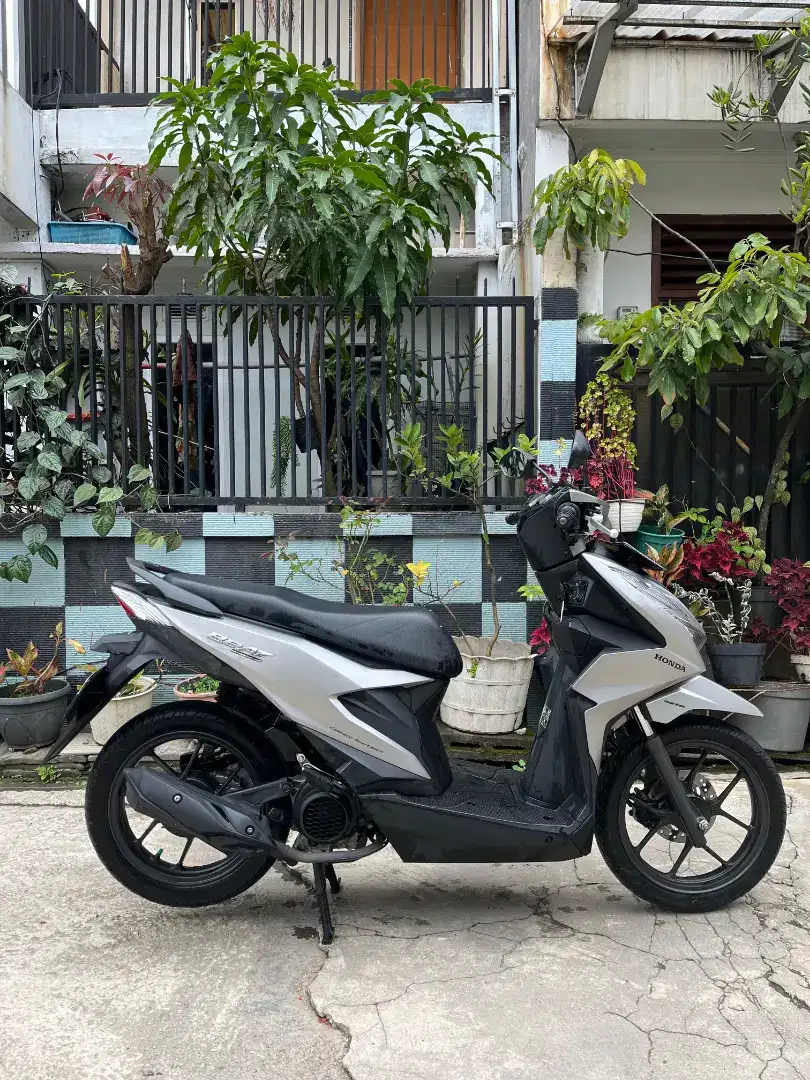 Honda Beat Deluxe Tahun 2021