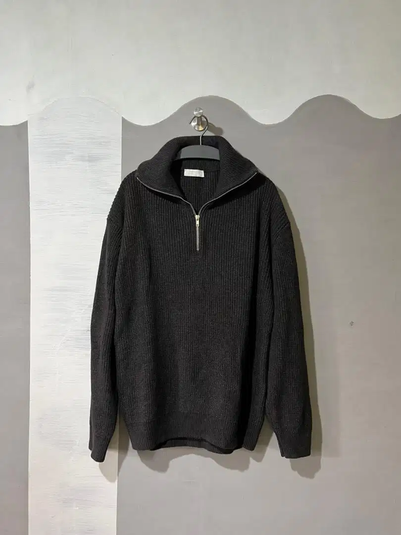 Knit Half Zip Dark Grey Pria size L-XL