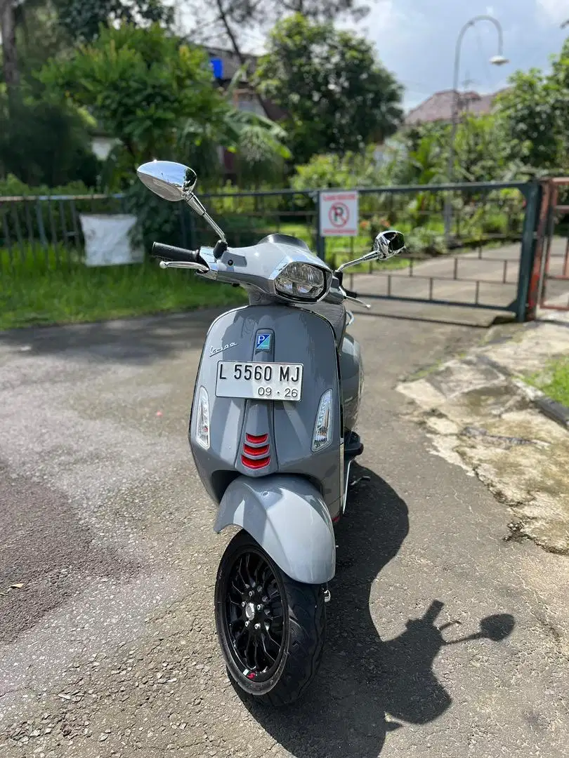 Vespa Sprint S 150 ABS Grey Materia