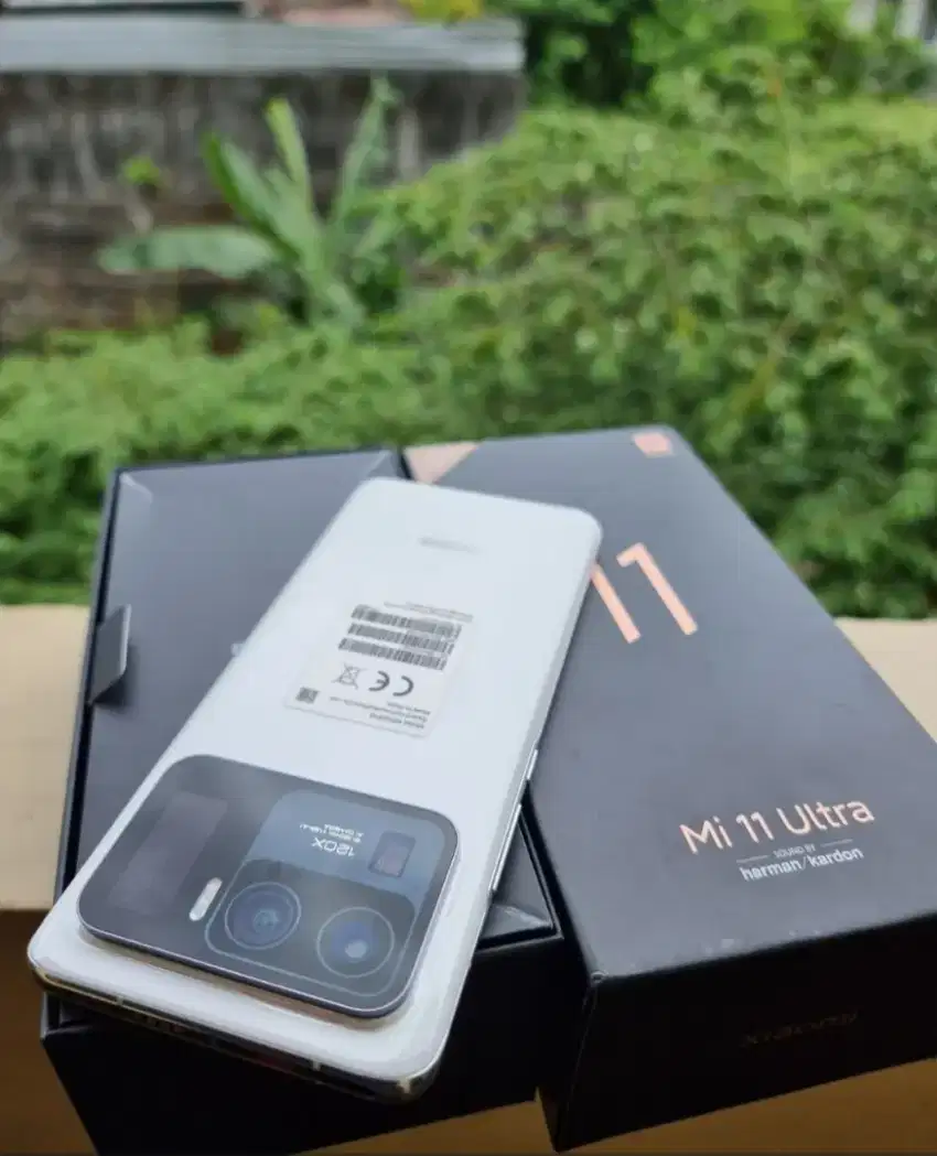 Xiaomi Mi 11 Ultra 5G 12/256 GB Kondisi Seperti Baru