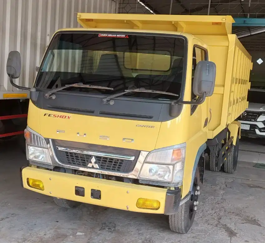 Canter FE 75 SHDX Dump Truk Super istimewa