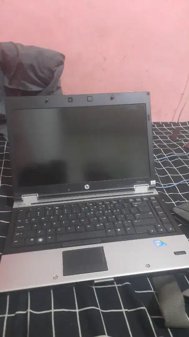 Jual cepat Hp elitebook 8440p core i8