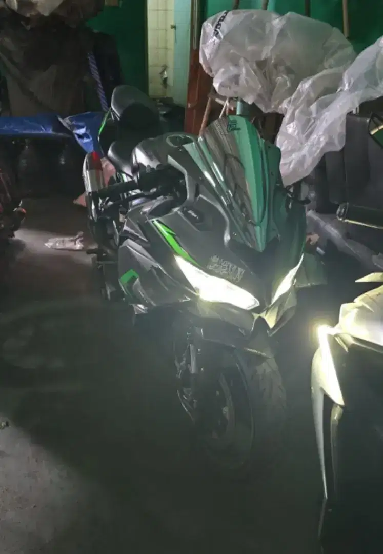 Kawasaki Ninja zx25R abs