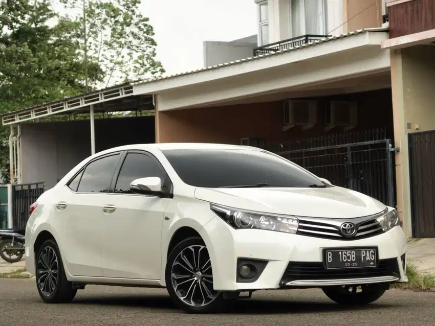 Terawat | Toyota Corolla Altis 1.8 V AT 2015