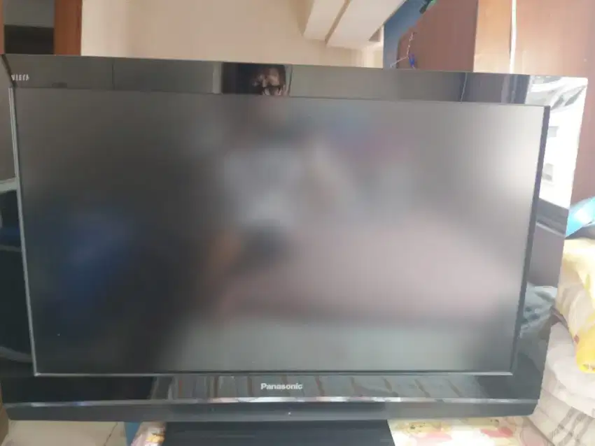 TV LCD 37 INC panasonic komplit STB