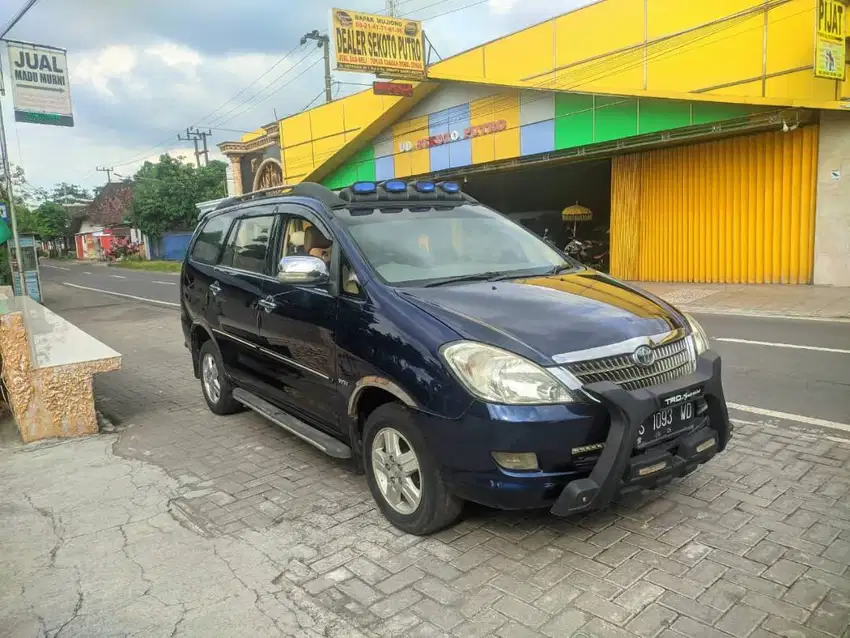 Toyota Kijang Innova 2.0 G 2005 Plat S Mujiono mobil bekas sekoto