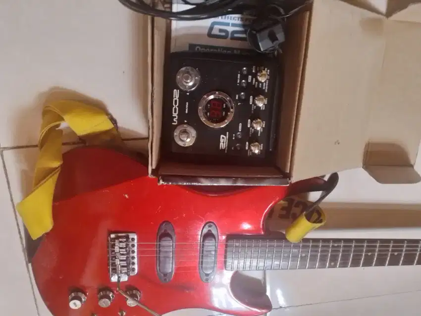 Efect zoom gitar listrik