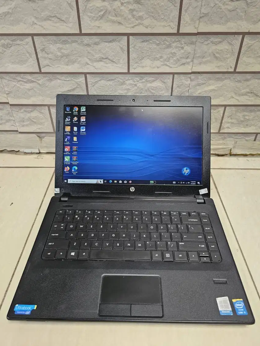 Hp 242 G2 Intel Core i5 Ram 8Gb Ddr3L Ssd 128Gb Siap Pakai Mulus