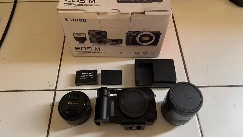 Canon EOS M KIT 22mm