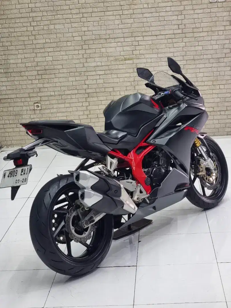 TERMURAH‼️ CBR 250RR 2018 Matte black N malang Mustika motor