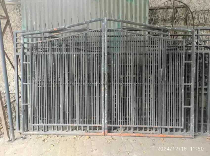 Pintu sembah (2 Daun)