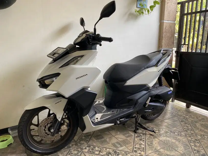 Vario 160 ISTIMEWA