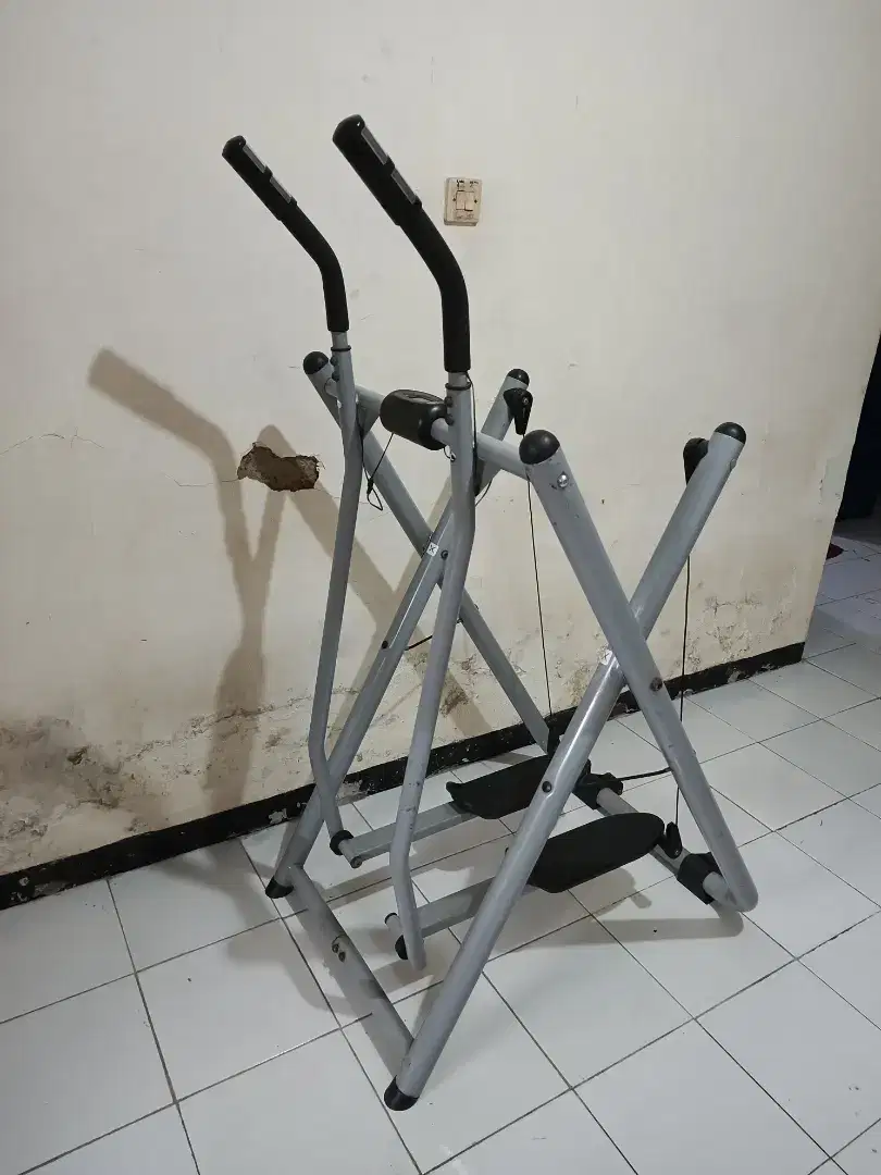 Alat Olahraga Air Walker Freestyle Glider, Alat kardio