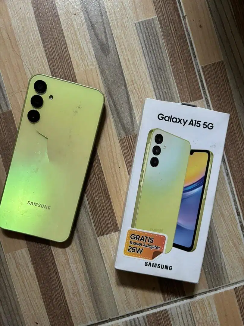 Samsung a15 ram 8/256gb 5G hp sesuai keadaan di gambar