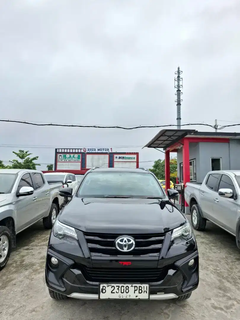 VRZ TRD 2018 diesel matic. Km 77rb