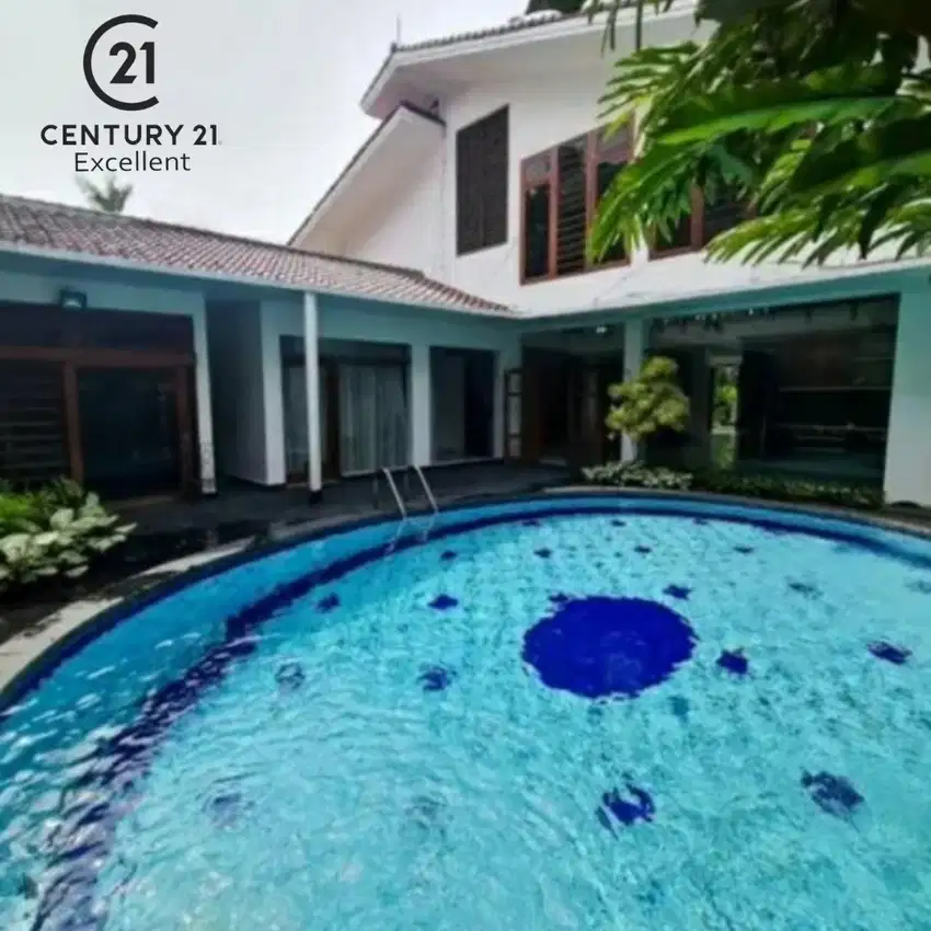 Dijual Rumah Mewah Private Swimming Pool  di Duta Permai Pondok Indah