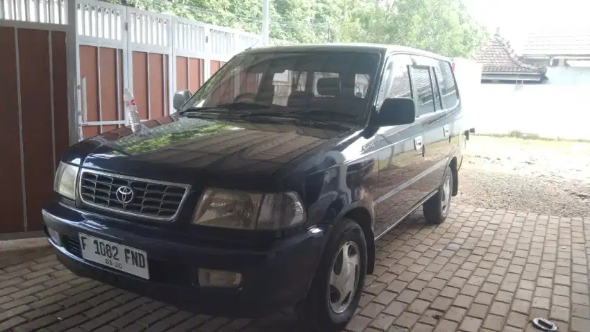 Kijang LGX.dieael 2002