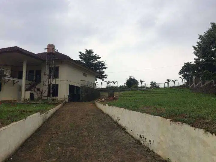 Dijual tanah dan bangunan villa kavling parung hijau bogor