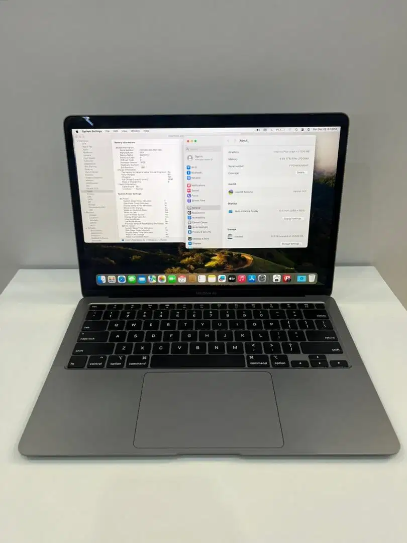 MacBook Air 2020 i3 13inch 8/256 Grey