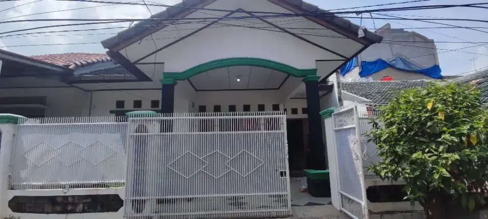 Sewa/ Jual Rumah Strategis Siap Huni di Harapan Baru I Bekasi Barat
