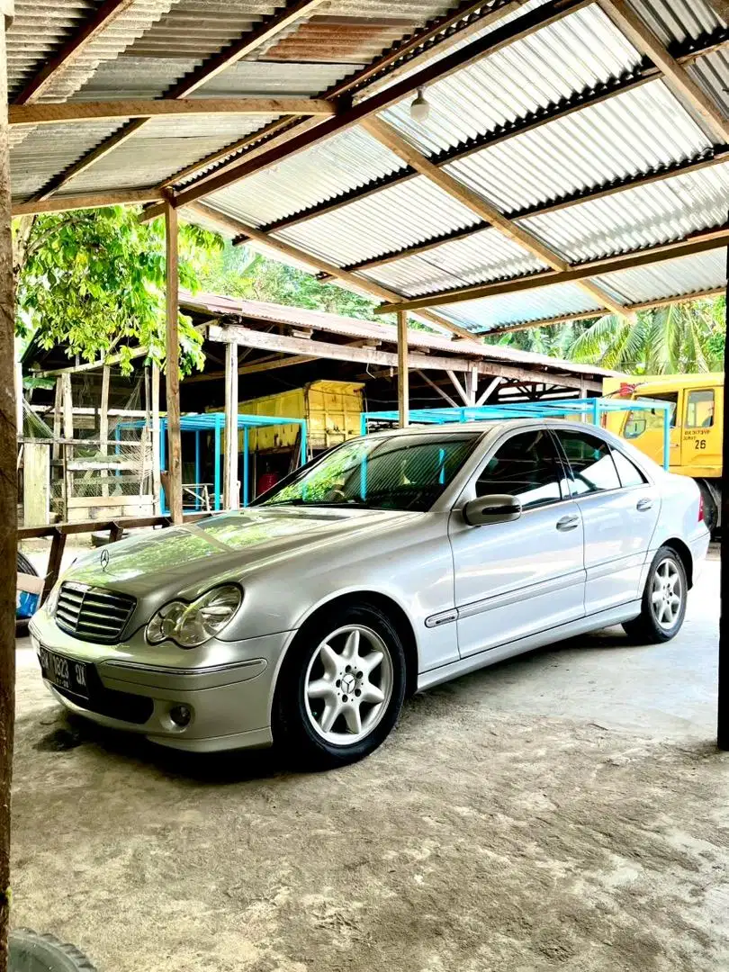 MERCEDES BENZ C240 ELEGANCE