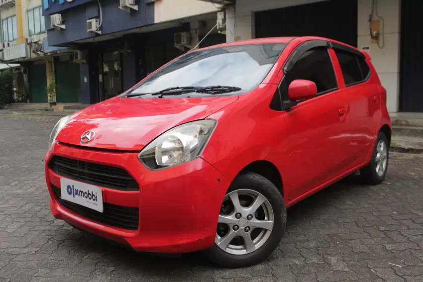 Pajak Panjang - Daihatsu Ayla 1.0 M Bensin-AT 2015