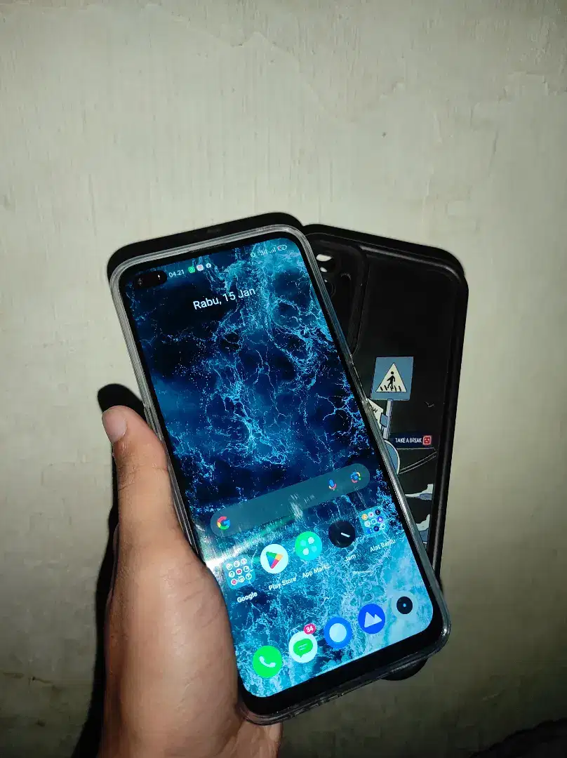 Realme 6 pro (8/128)