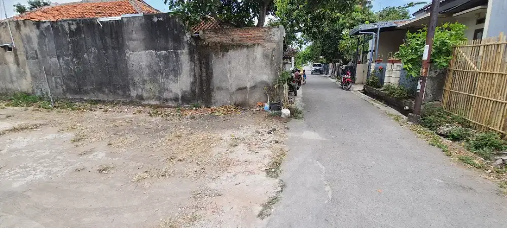 Dijual Tanah Padat di Pecilon, Luas 140M² SHM