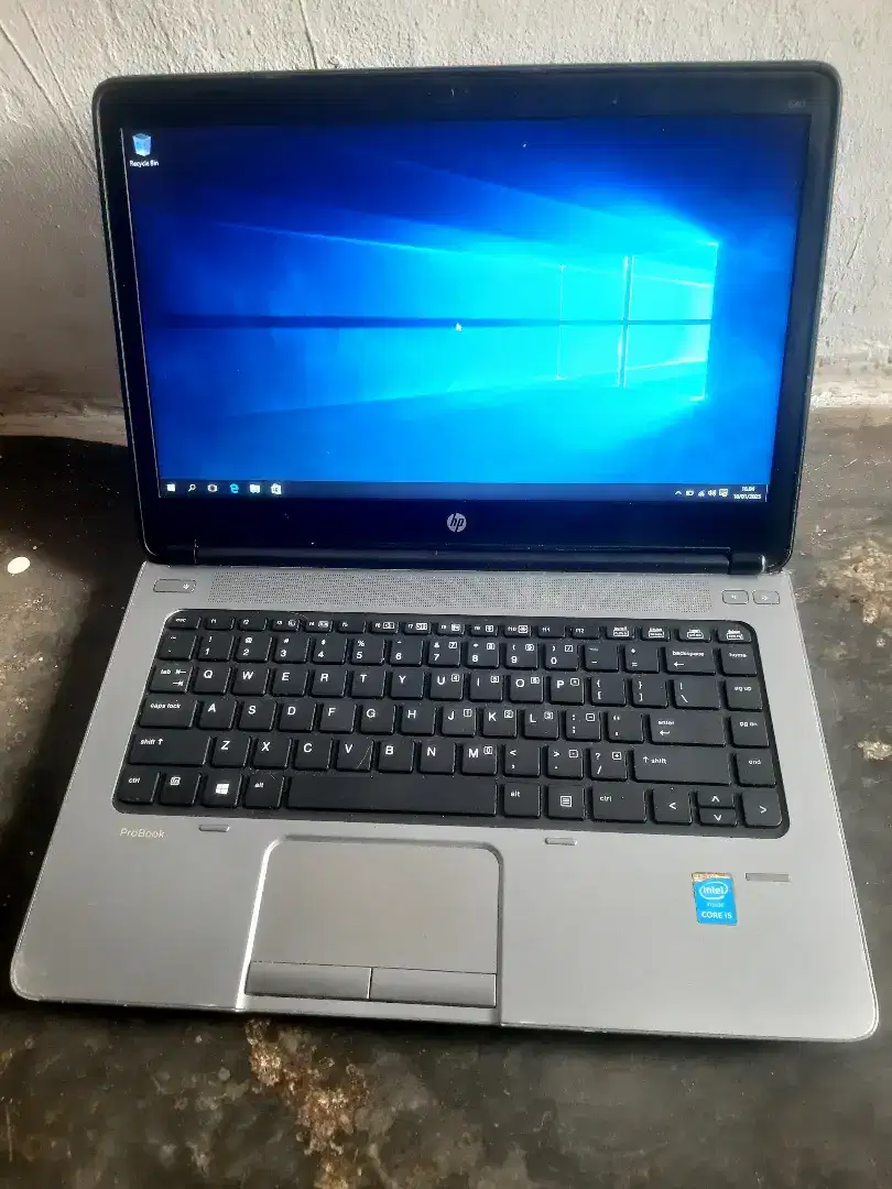 laptop slim Hp probook core i5 ram 8Gb.