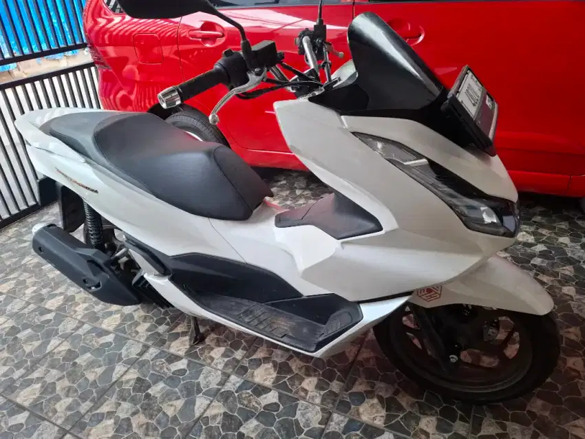 Honda pcx ABS 160 keyless CW DD 2023 bln 11 pajak panjang T Purwakarta