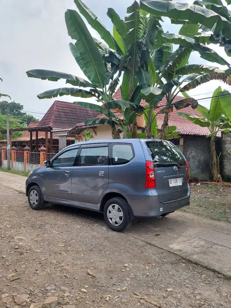 2010 Toyota Avanza