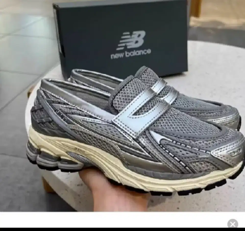 Sepatu unisex NB 1906L