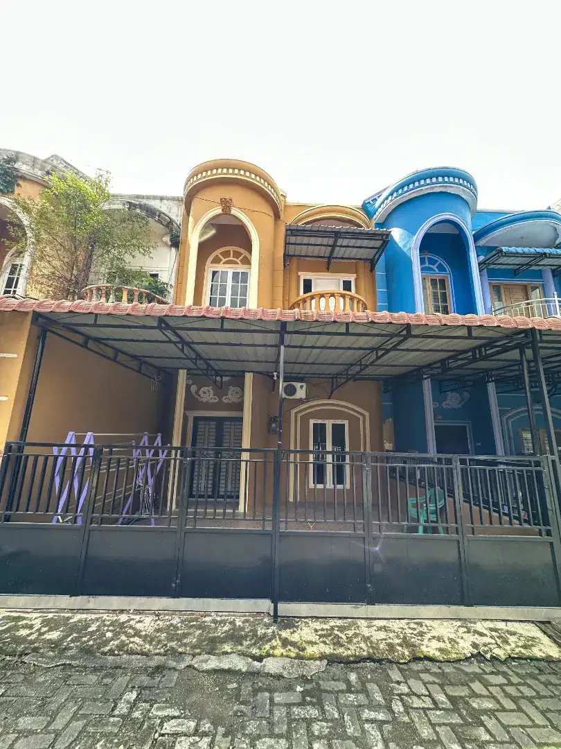 Rumah 2 lantai dalam komplek daerah setia budi harga 550 Jt net