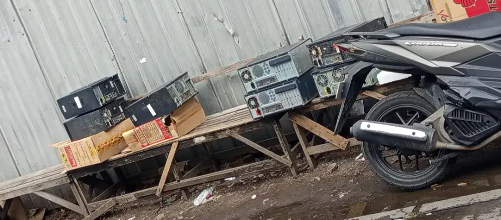 Jual beli segala komputer rusak