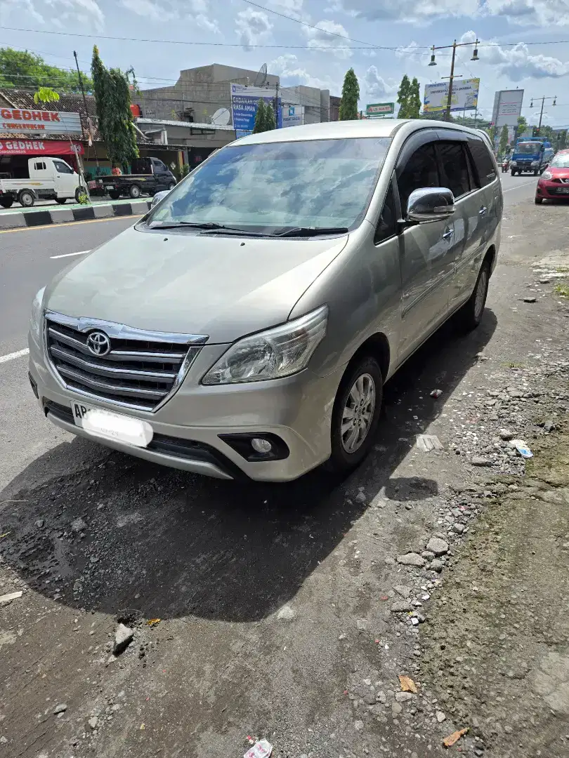 Kijang Innova 2.0 G MT Tahun 2014