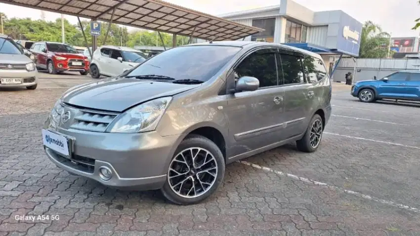 [OLXMOBBI] DP Rendah Nissan Grand livina 1.5 XV Bensin-AT 2010 CRS