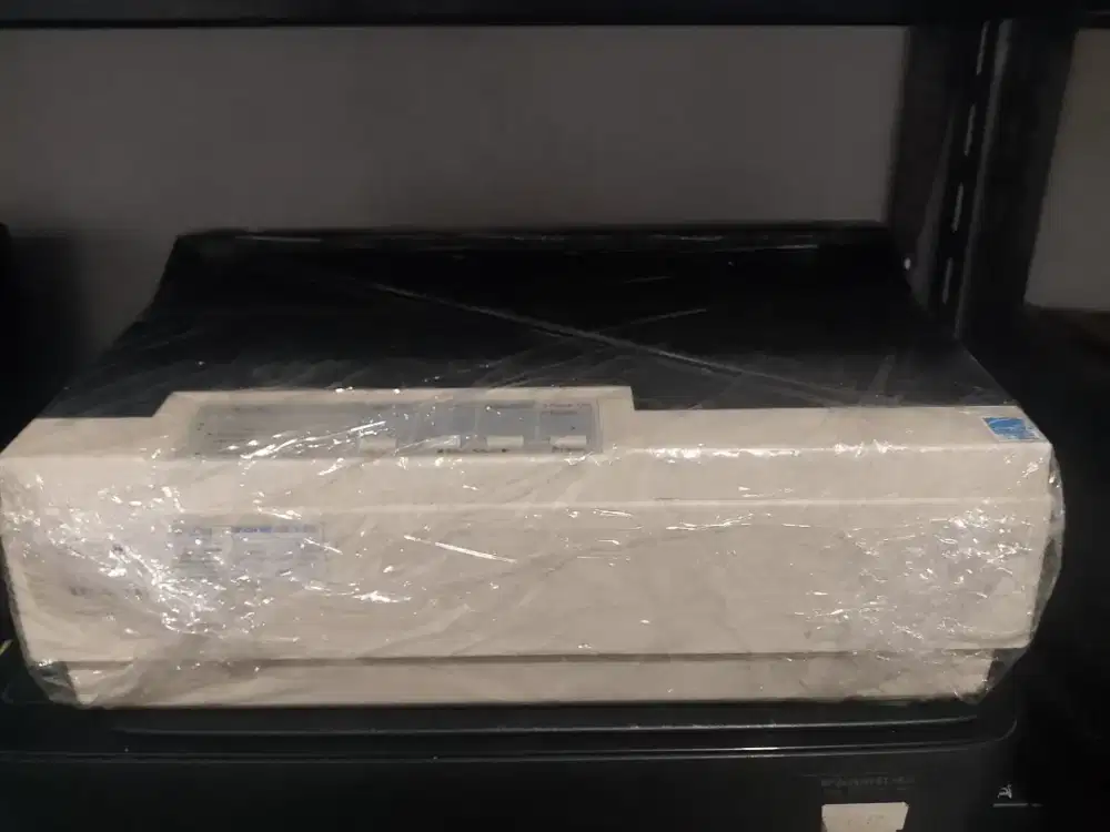 Jual Printer EPSON DOTMATRIX LX 300+ll tinggal pakai dan garansi.