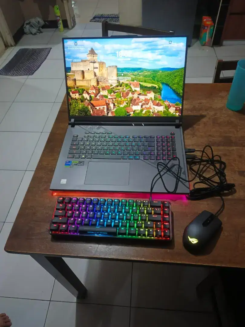 DiJual Laptop ASUS StrixG814JV